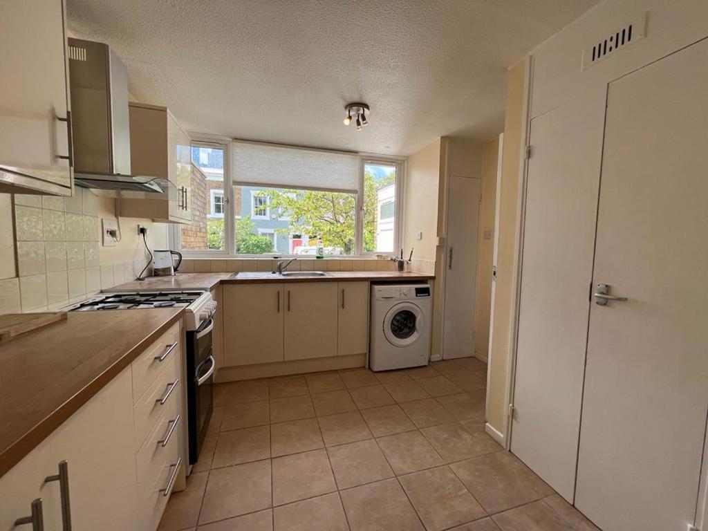 Lovely 4Bed Property, London 8Min To Oxford Street Exterior photo